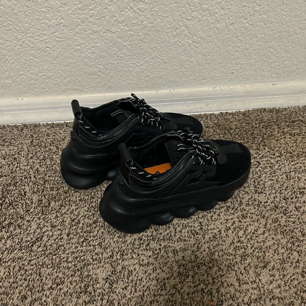 Versace Chain Reaction Shoes Size 11 Black